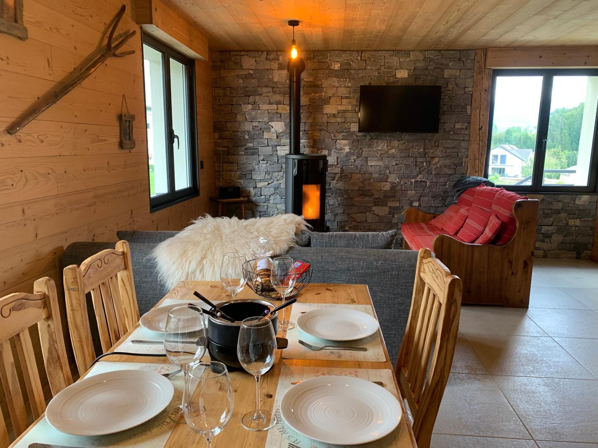 L'Ecureuil, Chez Le Charpentier D'Antan, La Chaleur Du Bois, Le Calme De La Campagne Διαμέρισμα Epagny Metz-Tessy Εξωτερικό φωτογραφία